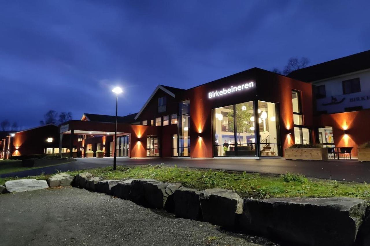 Birkebeineren Hotel & Apartments Лилехамер Екстериор снимка