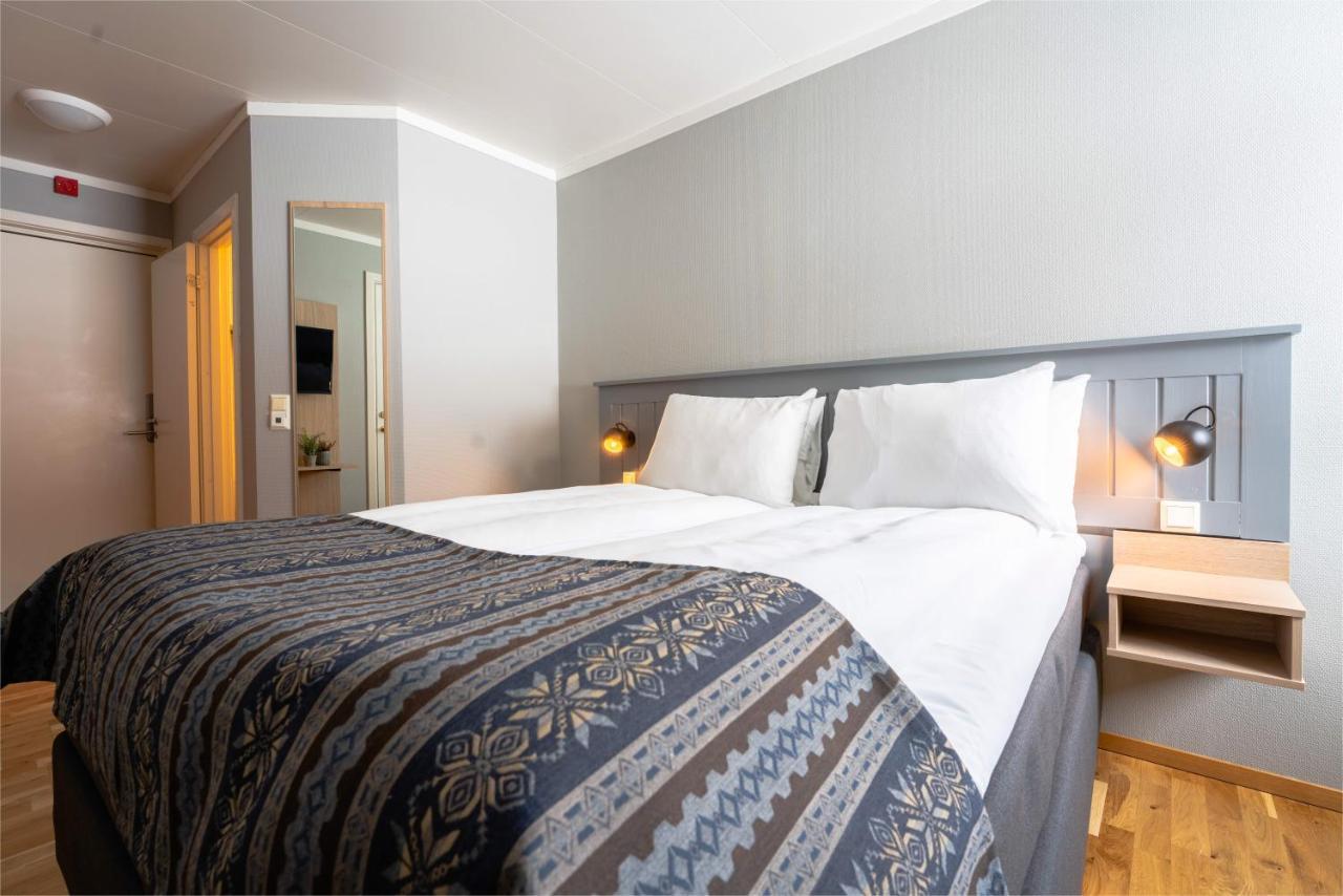 Birkebeineren Hotel & Apartments Лилехамер Екстериор снимка