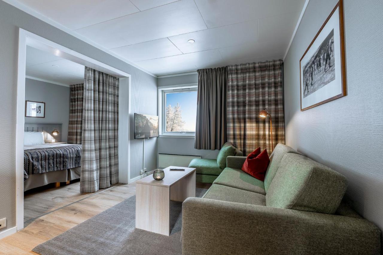 Birkebeineren Hotel & Apartments Лилехамер Екстериор снимка