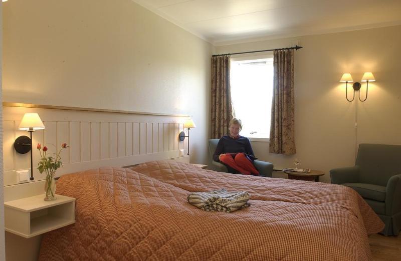 Birkebeineren Hotel & Apartments Лилехамер Екстериор снимка