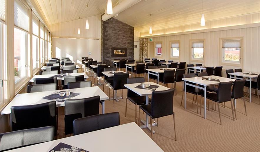 Birkebeineren Hotel & Apartments Лилехамер Екстериор снимка