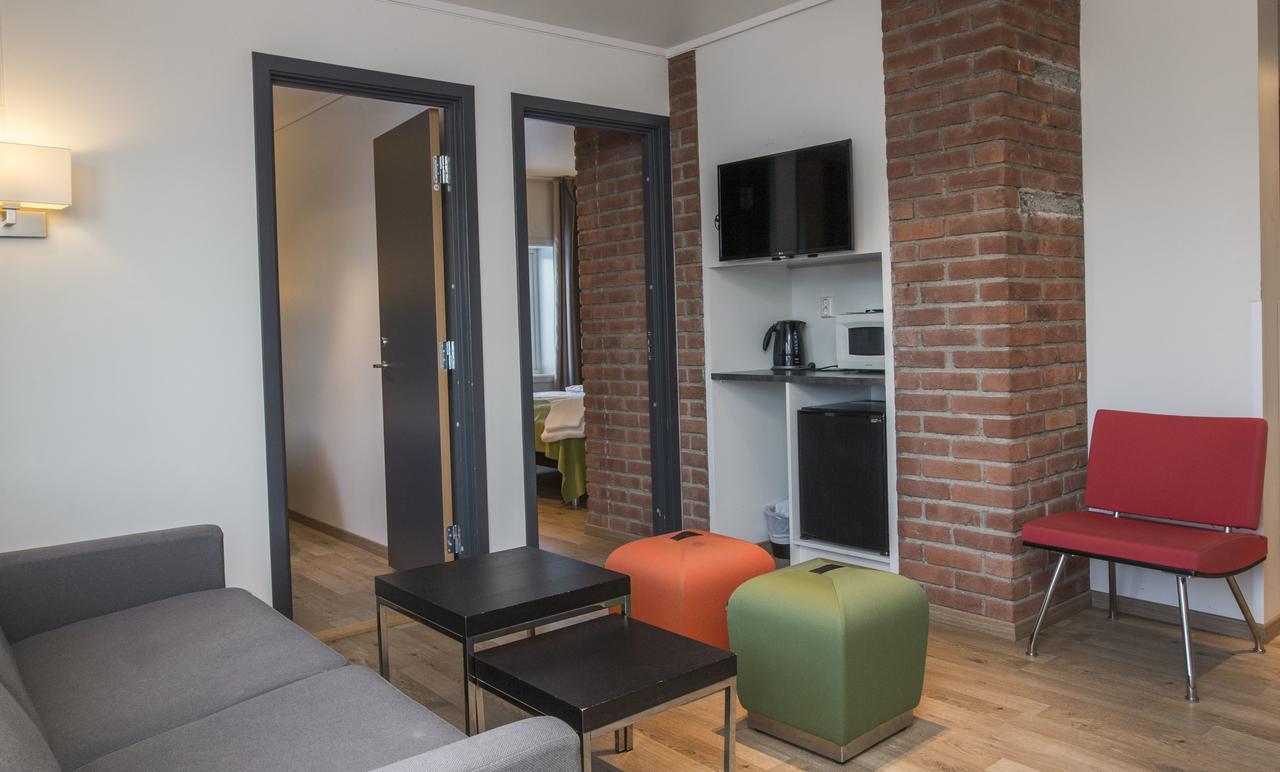 Birkebeineren Hotel & Apartments Лилехамер Екстериор снимка