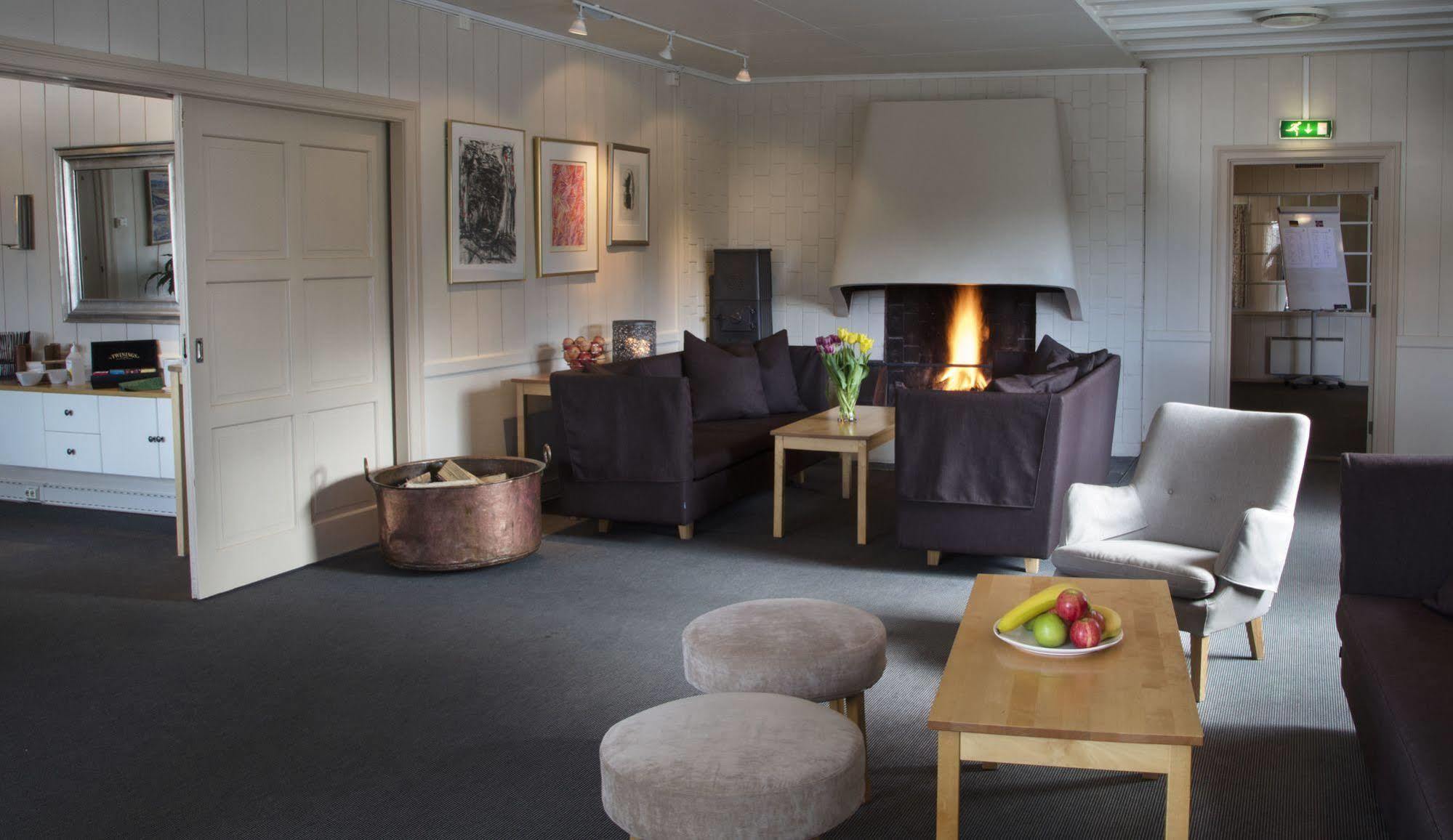 Birkebeineren Hotel & Apartments Лилехамер Екстериор снимка