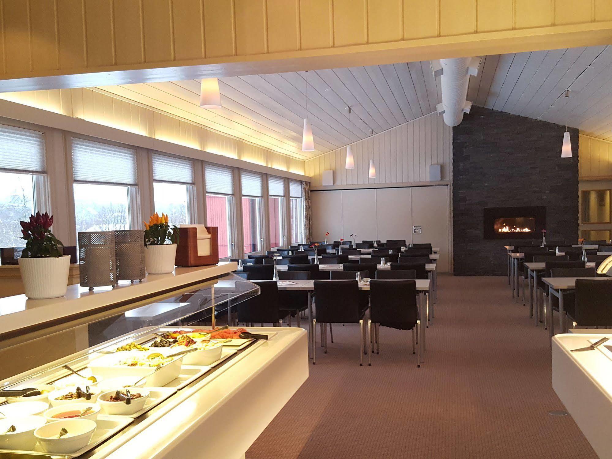 Birkebeineren Hotel & Apartments Лилехамер Екстериор снимка